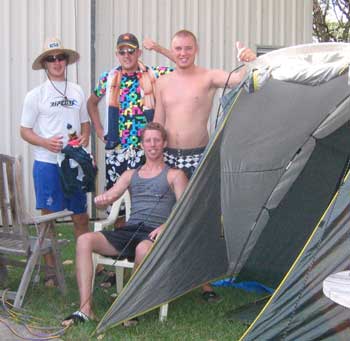 backpackers op bezoek